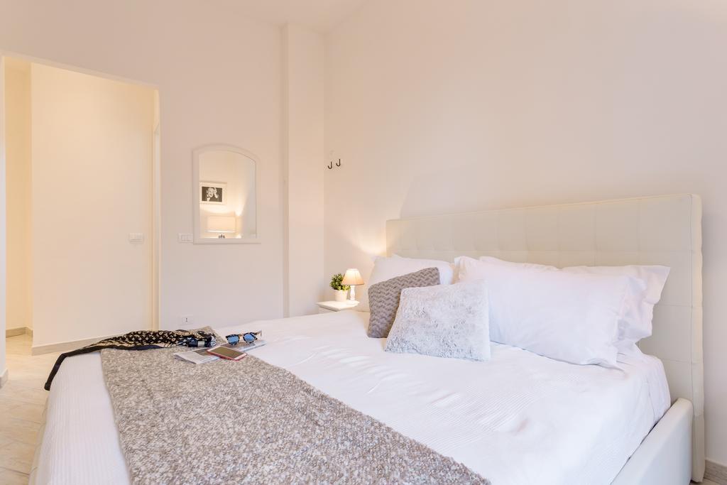 Townhouse By The Spanish Steps Roma Quarto foto