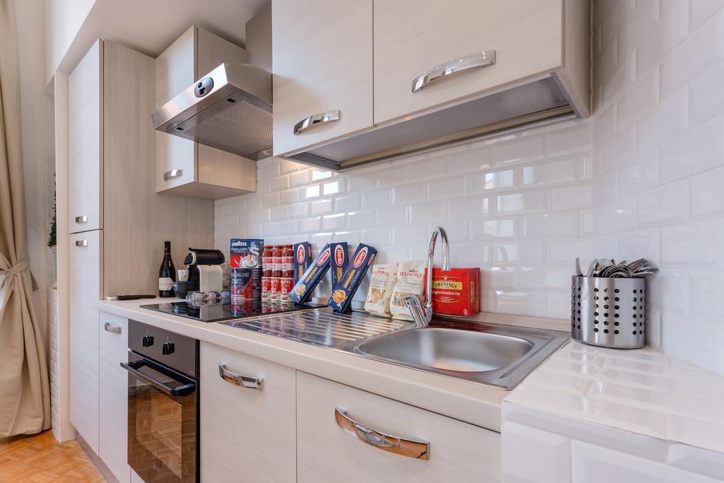 Townhouse By The Spanish Steps Roma Quarto foto